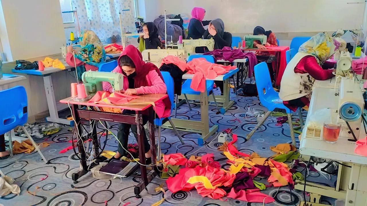 خدمات اشتغالزائی